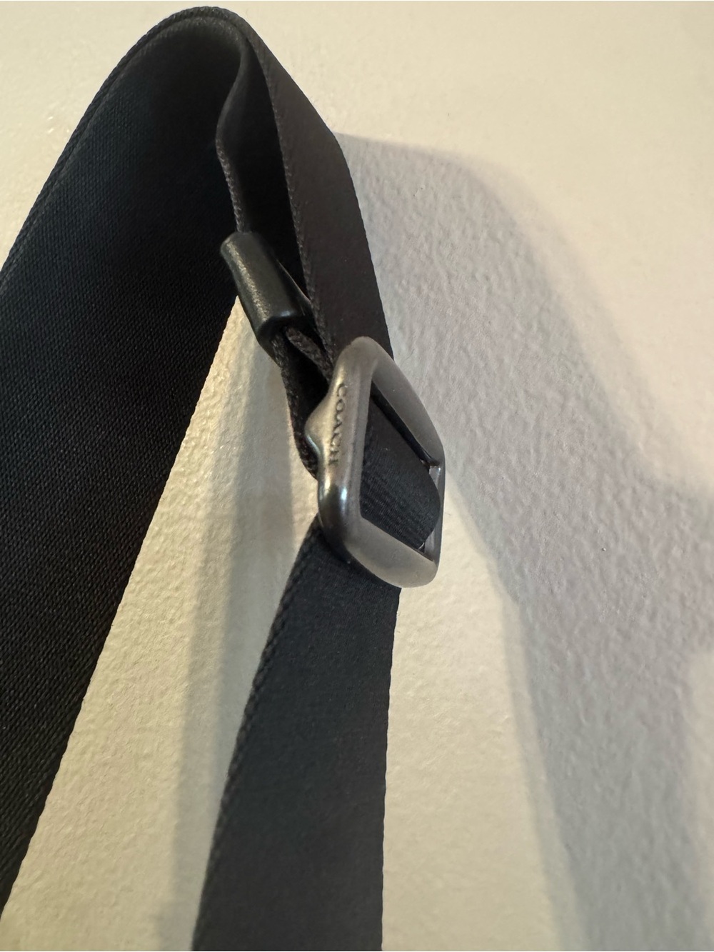 Coach Men’s Black Signature Monogram Sling Bag - Picture 5 of 7